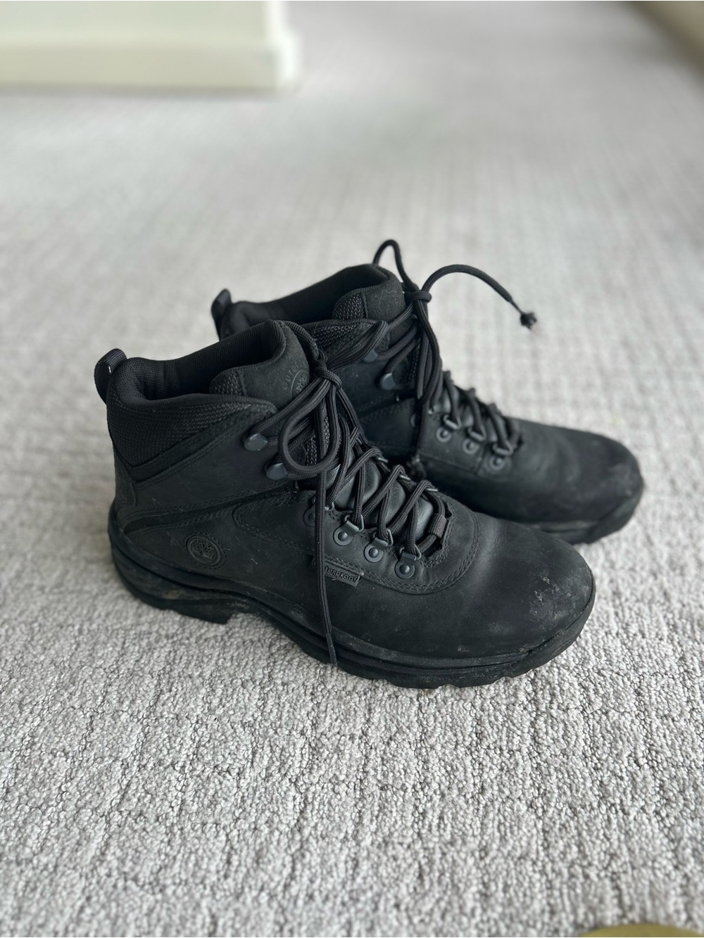 Timberland Waterproof Hiking Boots (women size 9)